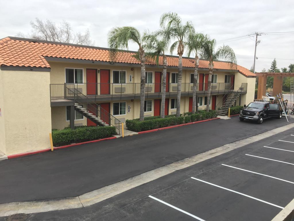 Econo Lodge Bakersfield Exterior foto