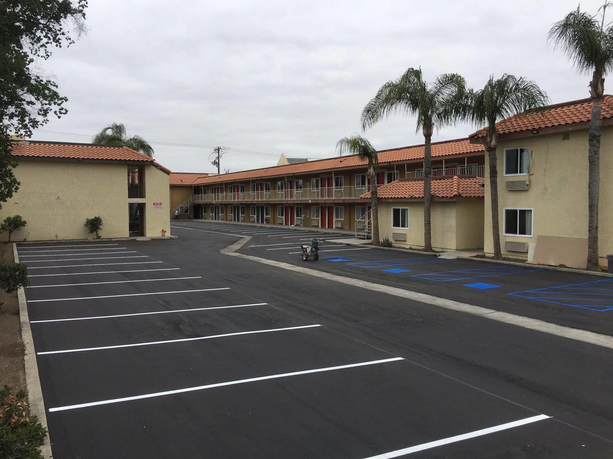 Econo Lodge Bakersfield Exterior foto